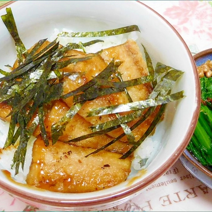 サンマの蒲焼丼